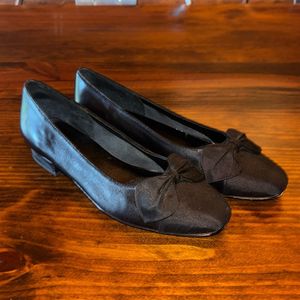 VANELi Favor Square Toe Dress Shoes